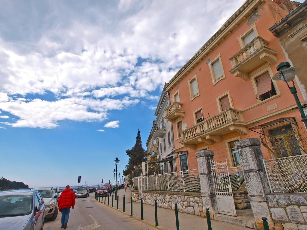 Apartments By The Sea 1050 Rovinj Ngoại thất bức ảnh